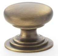 25mm Ant BRASS VICT SOLID CUPBOARD KNOB