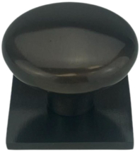 37mm BRONZE VICTORIAN CUPBOARD KNOB ON SQUARE PLATE 37mm BRONZE VICTORIAN CUPBOARD KNOB ON SQUARE PLATE
